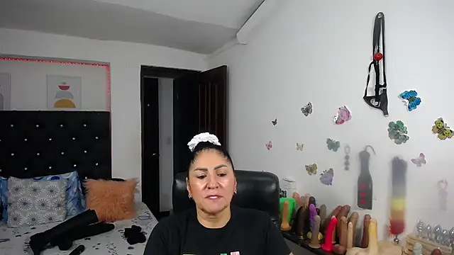 mature_bigboobs10 webcam