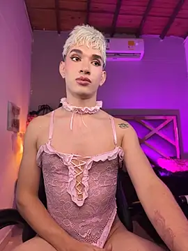 Cherry_zayden_ webcam