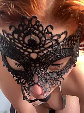 miacarry - Miacarry's free webcam - UK Sex Cams