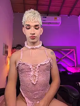 Cherry_zayden_ webcam