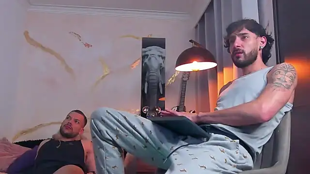 bakersboyssexys webcam