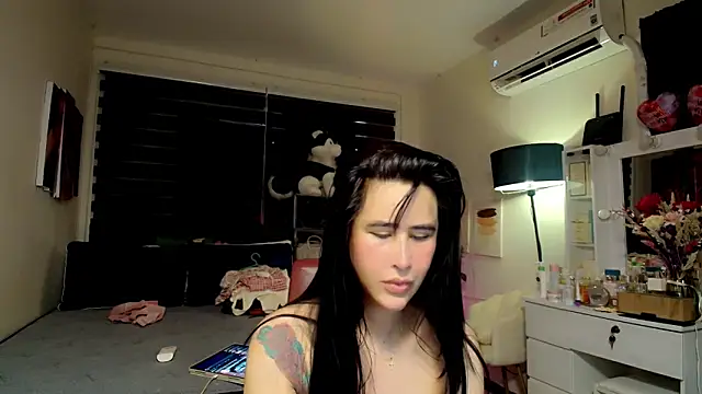 XhotcockcumXts webcam