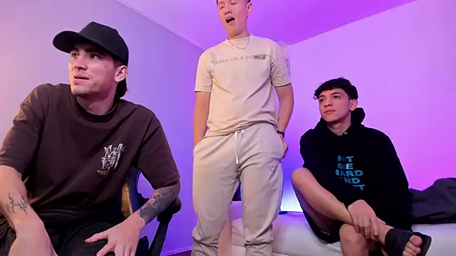 Handsomeboyss19 webcam