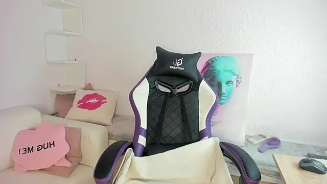 Ella_starrr__ webcam