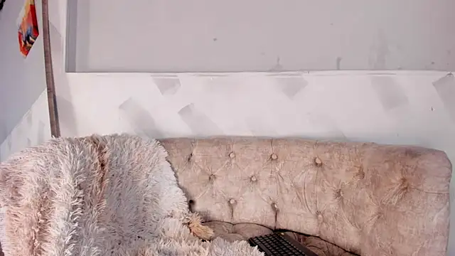 VioletWinters webcam