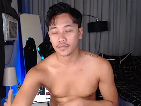 alexsuckable01 live sex cam