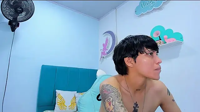 ivyheat3 - Ivyheat3's free webcam - UK Sex Cams