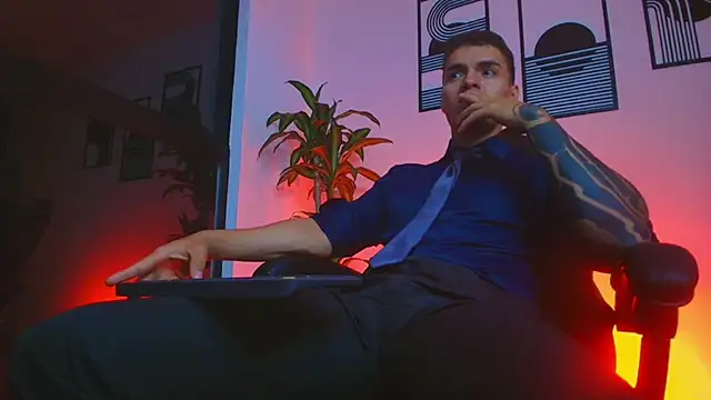 alpha_dominus_ - ALPHA_DOMINUS_'s free webcam - UK Sex Cams