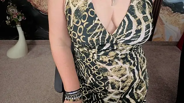 emmaxpark - EmmaxPark's free webcam - UK Sex Cams