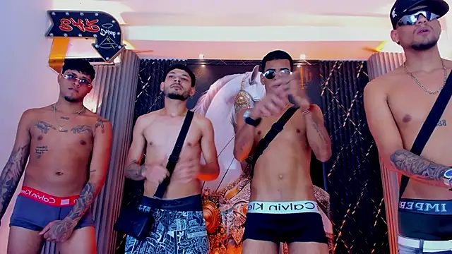 the_knights_of_the_night_ webcam