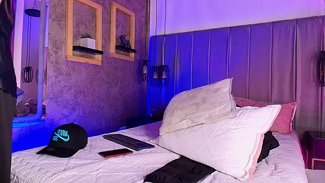 The_BossCrown webcam