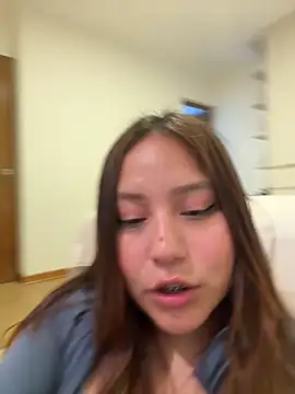 naminae (F young) - Fuck dildo nami