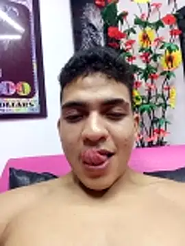 nikohot_anatole (M twink) - No tengo nada bb 😏😈