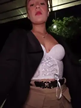 isabella_ferrer99 webcam