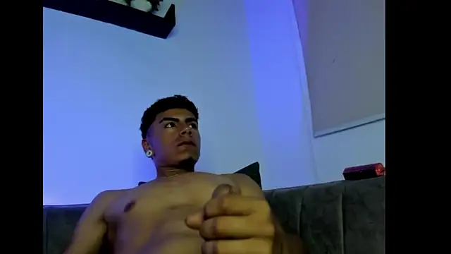 Thiago_teenboy66 webcam