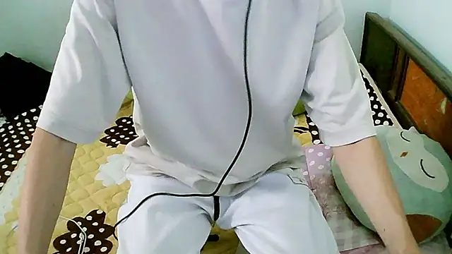 kangc369 (M young) - Wank + cum - thu dam!