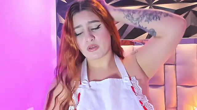 megan_whitee__ webcam