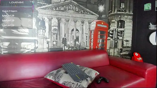 CloeRodriguez webcam