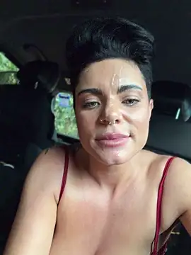 LukeLouHarvey webcam