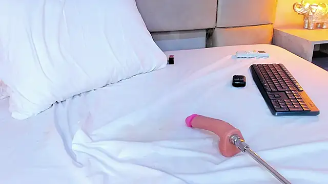 isabel_sofiaa webcam