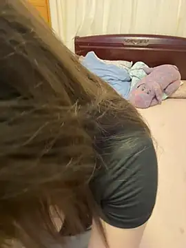 jiajia1060 (Ask my age) - 🍑乳交🍑