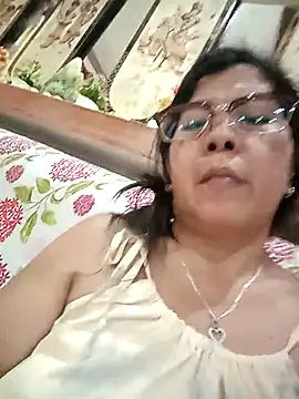 tropicalflower (F mature) - Pls guys help me to reach my goals.