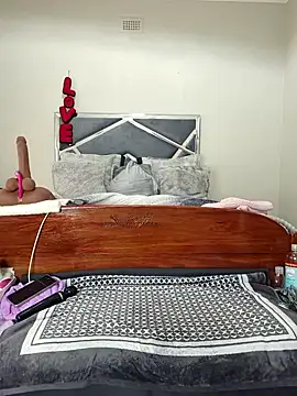 ThickianaRider webcam