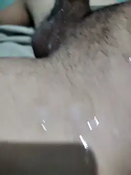 grandehenriquee (M twink) - #big-cocks #black-hair #brazilian #cam2cam #cumshot #handjob #hd #latin #medium #middle-priced-privates #mobile #new #portuguese-speaking #precum #small-audience #straight #twinks