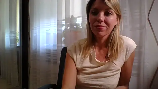 VelvetLove287 webcam