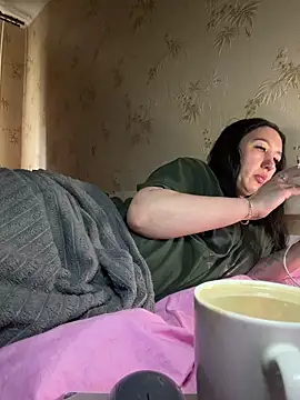 Naughtbaby_2025 webcam