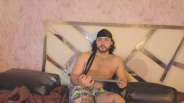 Benny_and_Mark webcam