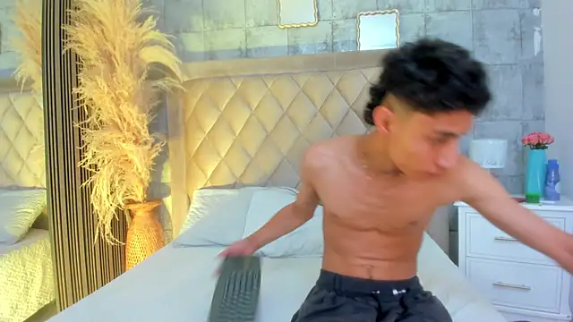 Andrewandlizzy webcam