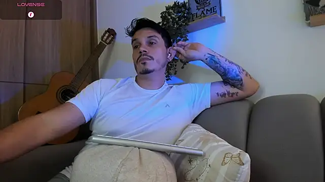 alejandro_stark webcam