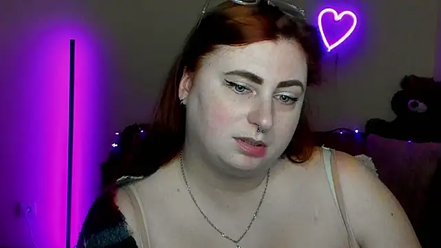 Alicia_love00 webcam