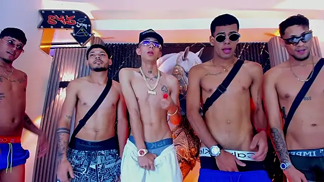 the_knights_of_the_night_ webcam