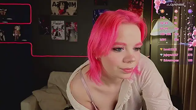 Waifu_Ketrin webcam