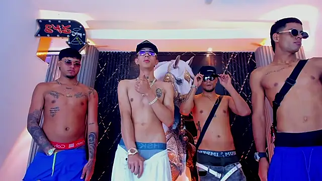 the_knights_of_the_night_ webcam