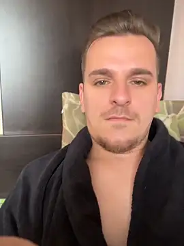 Huge_cock22cm webcam