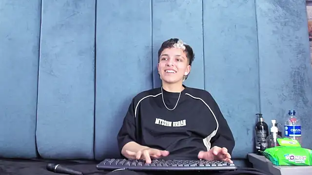 Megan_Thompson_ webcam