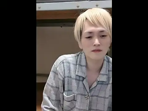 mgnhiroyuki (Ask my age) - CUM(射精)