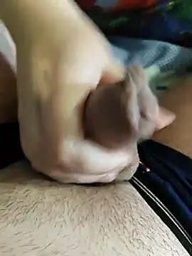 MadaamJizz_DickLewd webcam