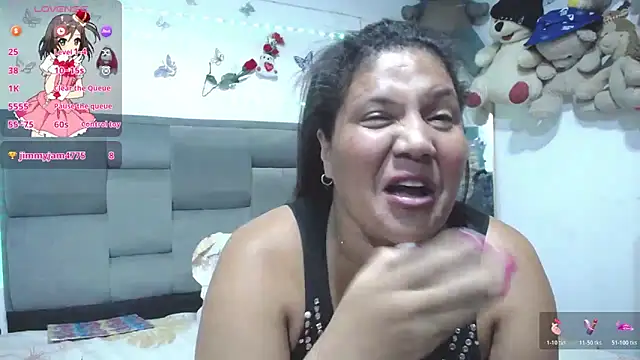 Sharloth_milf webcam