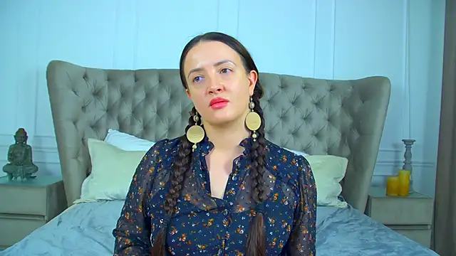 ElinaBellucci webcam