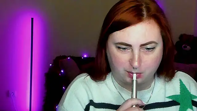 Alicia_love00 webcam