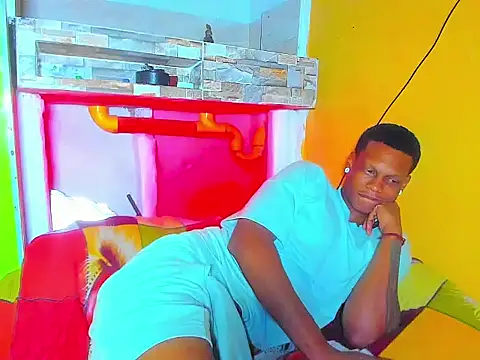 guerreros_aunstin - Guerreros_aunstin's free webcam - UK Sex Cams