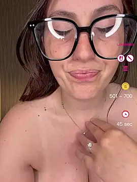 MysteryGirl__'s room