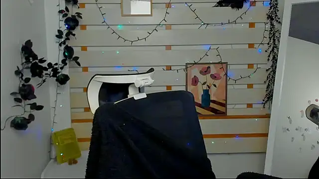 Josephine_Kiss webcam