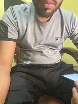 mastterrr - MASTTERRR's free webcam - UK Sex Cams