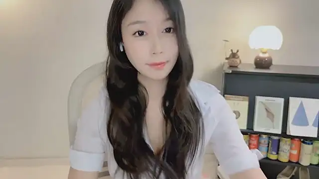 Onechestnut live sex cam