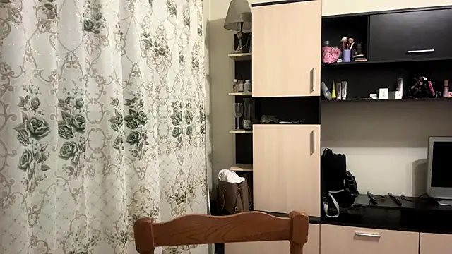 aquilineorites (F teen) - Squeeze My Boobs